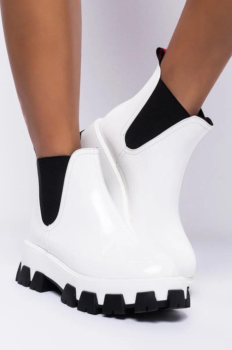 AZALEA WANG LEARN TO LET GO FLATFORM BOOTIE IN WHITE