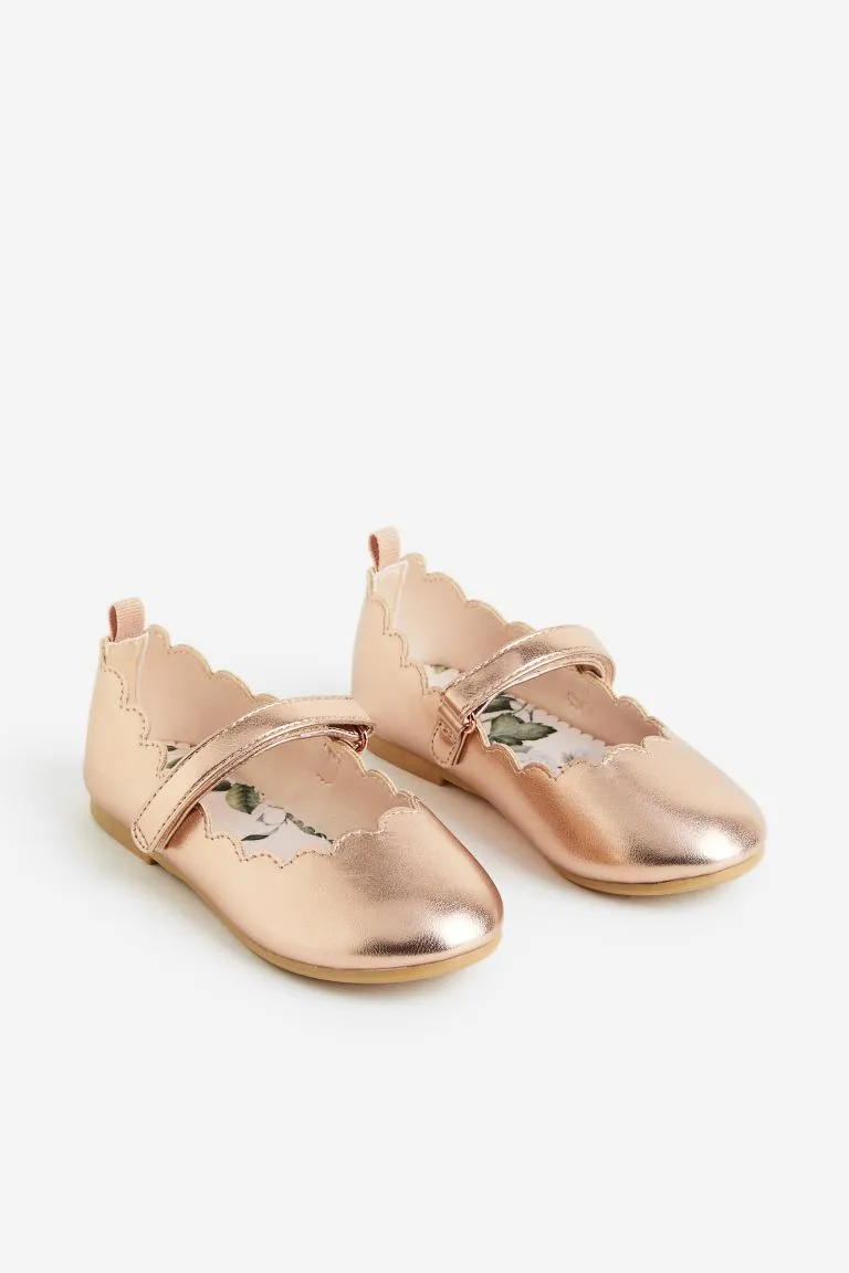 Ballet pumps