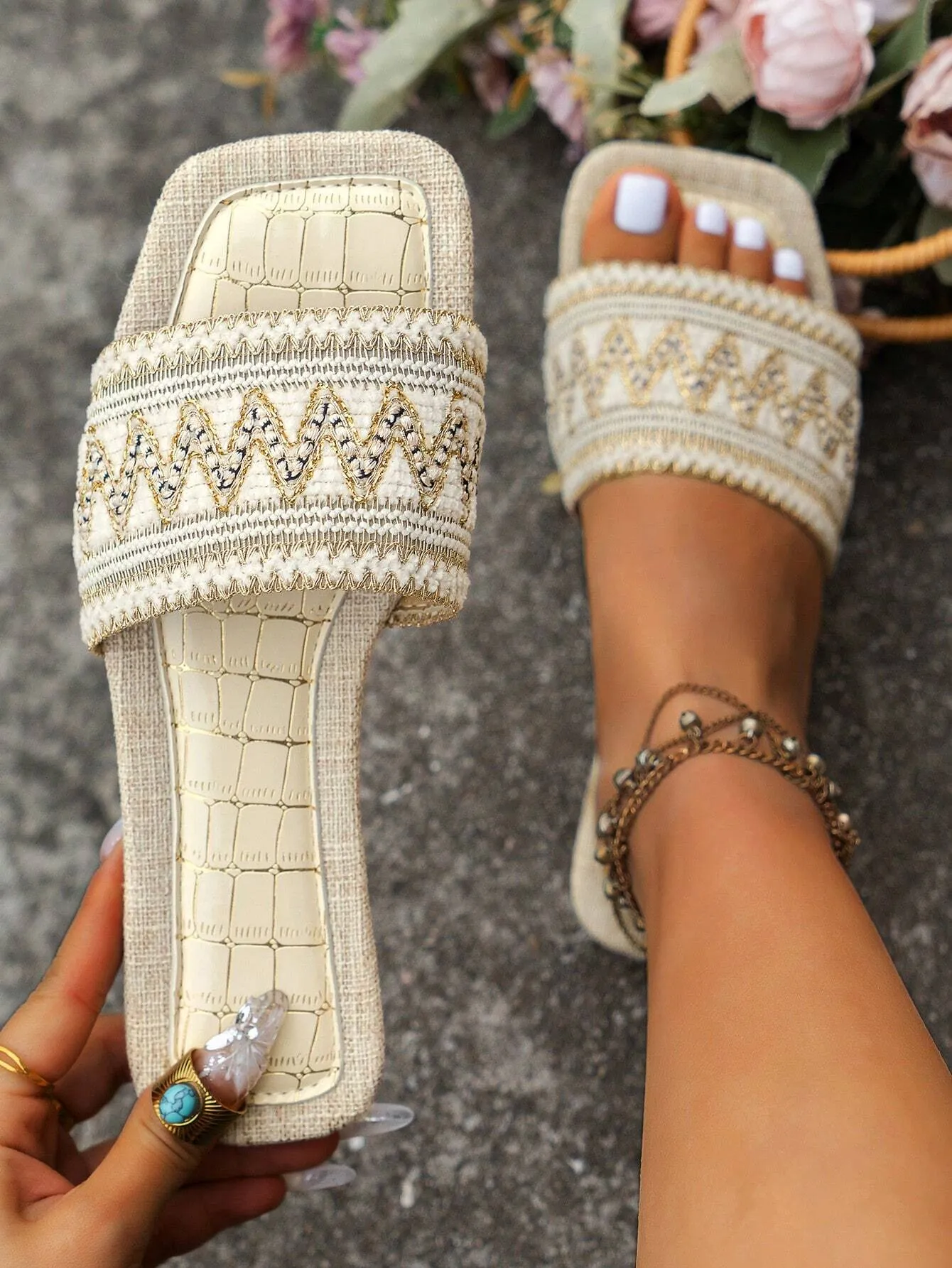 Beige Women's Flat Sandals With Colorful Embroidery, , Bohemian Style, Party Beach Shoes, Perfect For Vacation