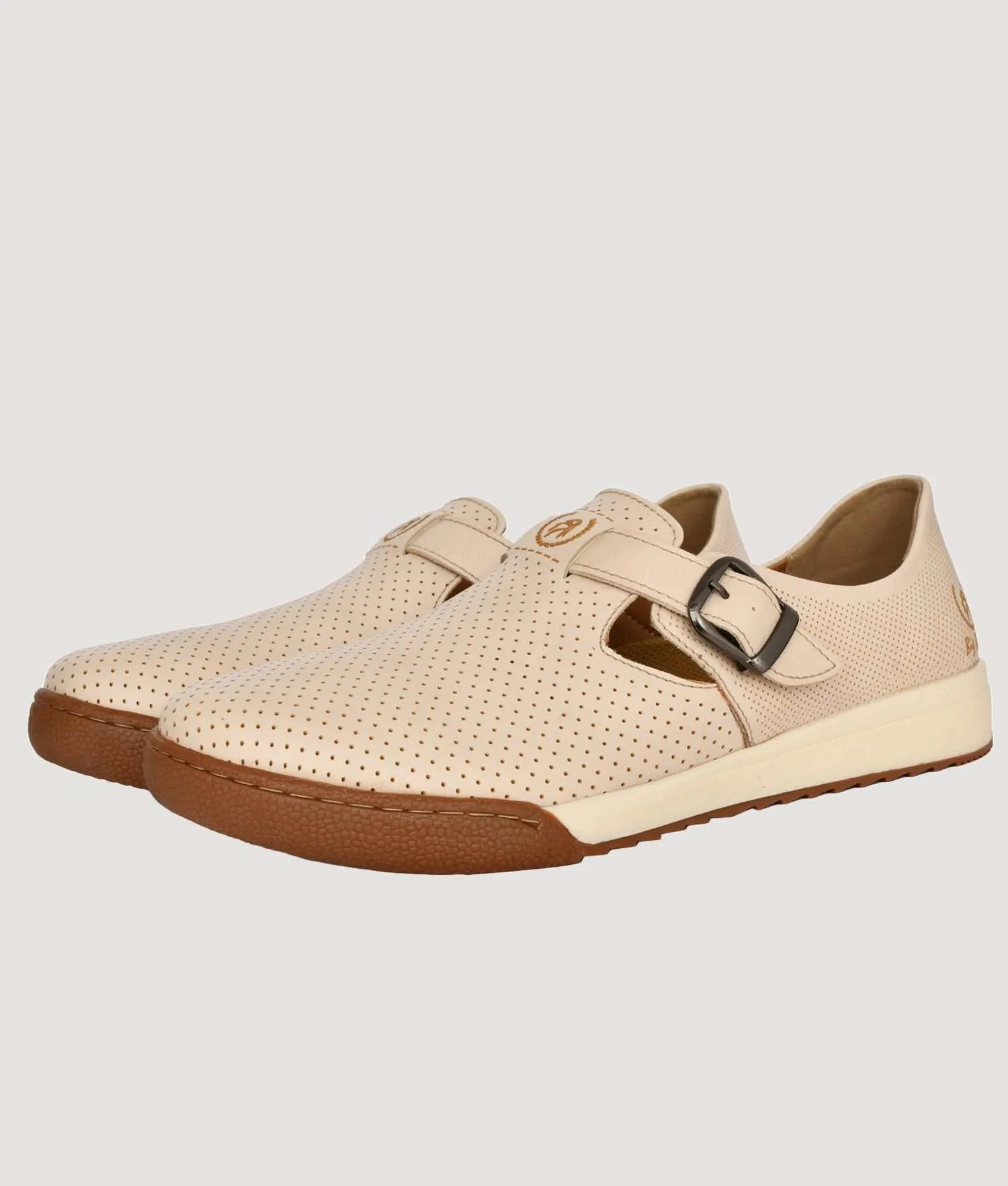 Big Boon Men's Ethnic Shoes in Trendy Style