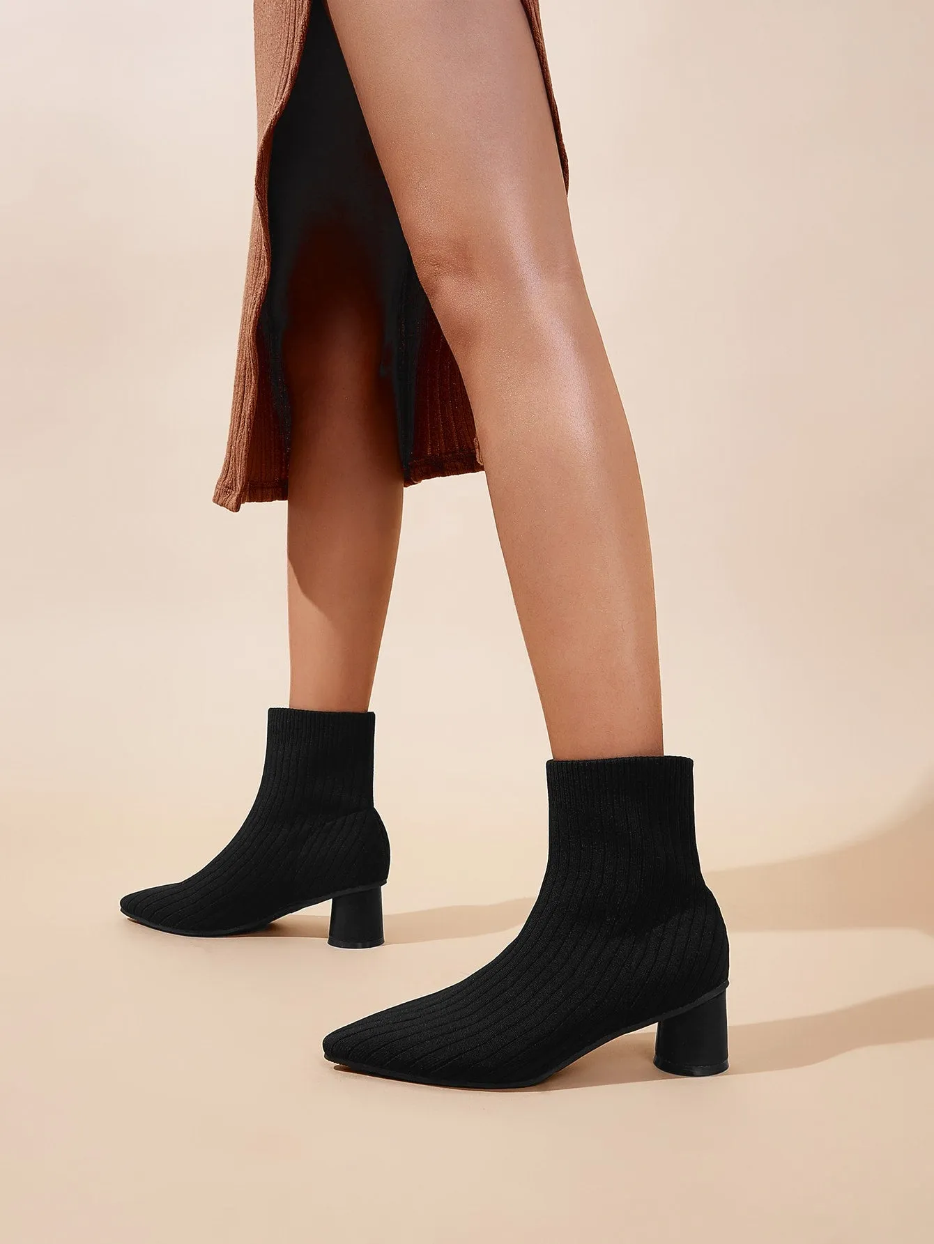 CUCCOO Casual Collection Minimalist Chunky Heeled Knit Boots