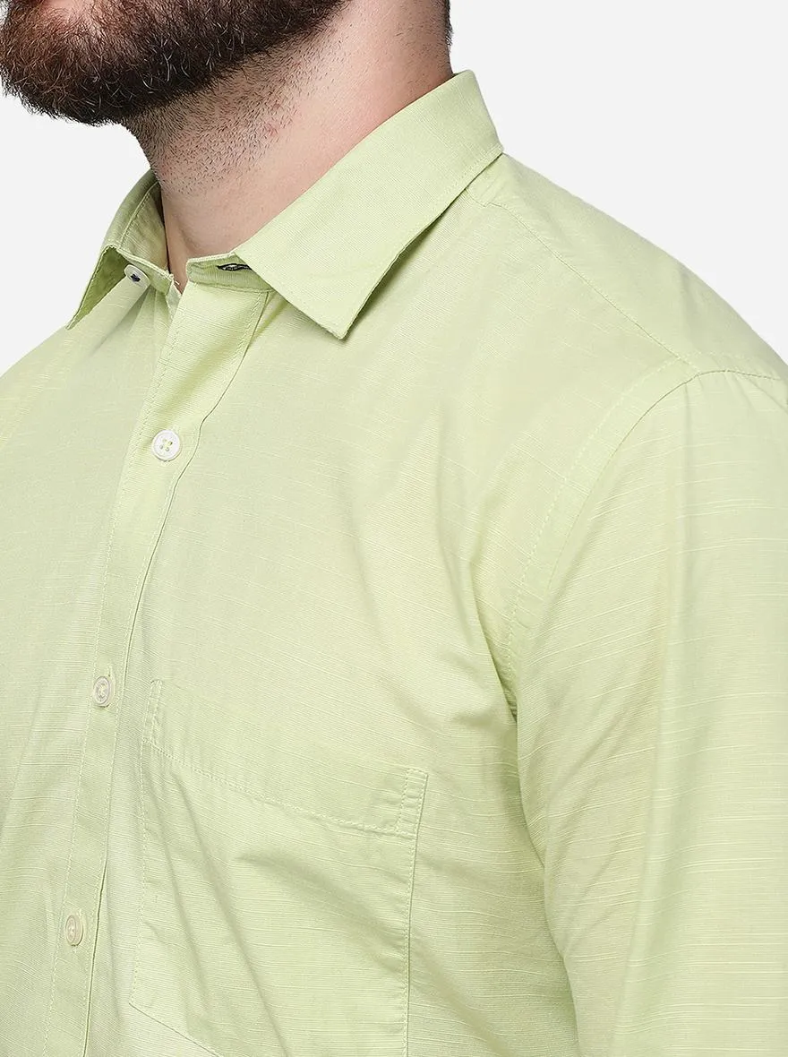 Daiquiri Green Solid Slim Fit Semi Casual Shirt | JadeBlue