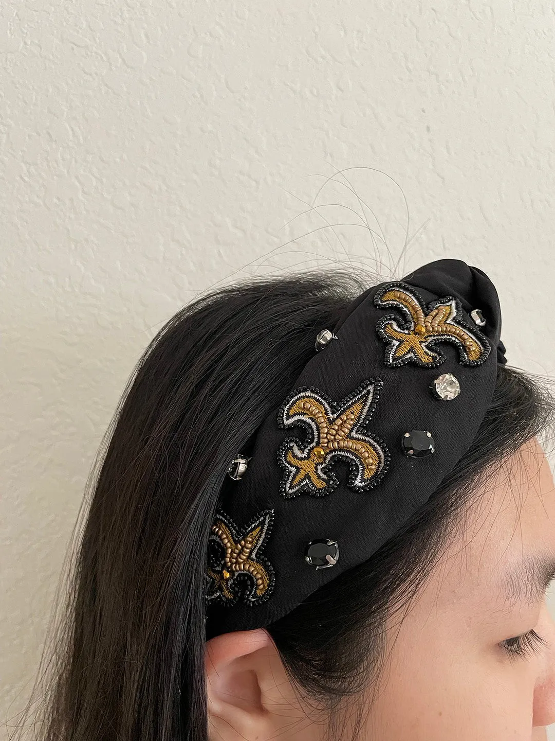 Fleur de lis beads headband/Game Day Headbands, Sports Hair Accessories, Football Headband, Game Day Outfit, Sports Headband