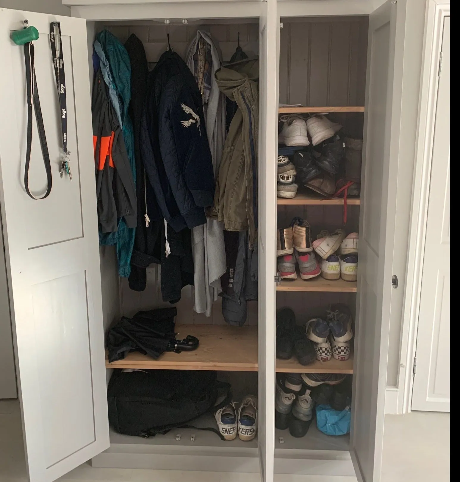 **NEW 3 Door Hall, Utility Room, Cloak Room Coat Cupboard with SHOE STORAGE RACKS (40 cm deep)