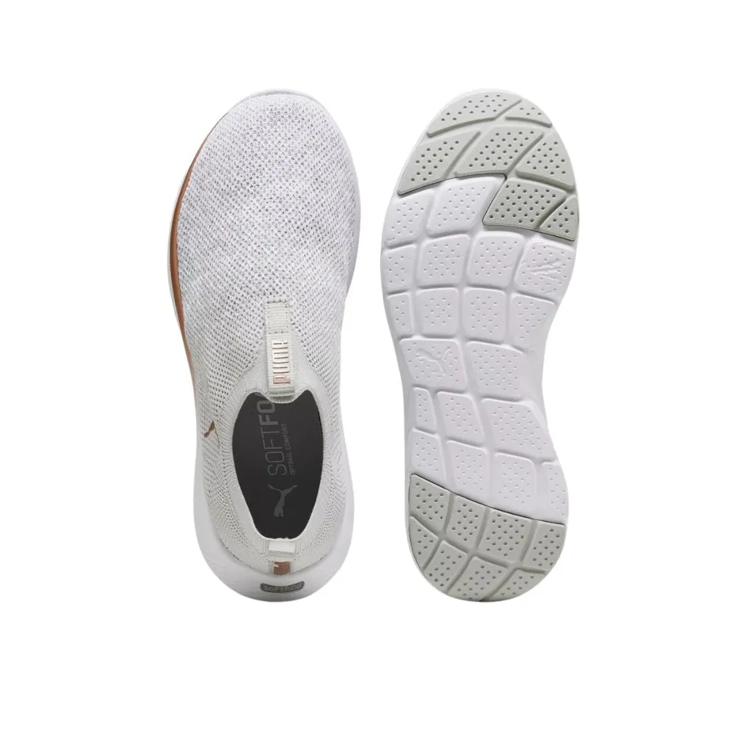 Softride Remi Slip-On Knit Running Shoes