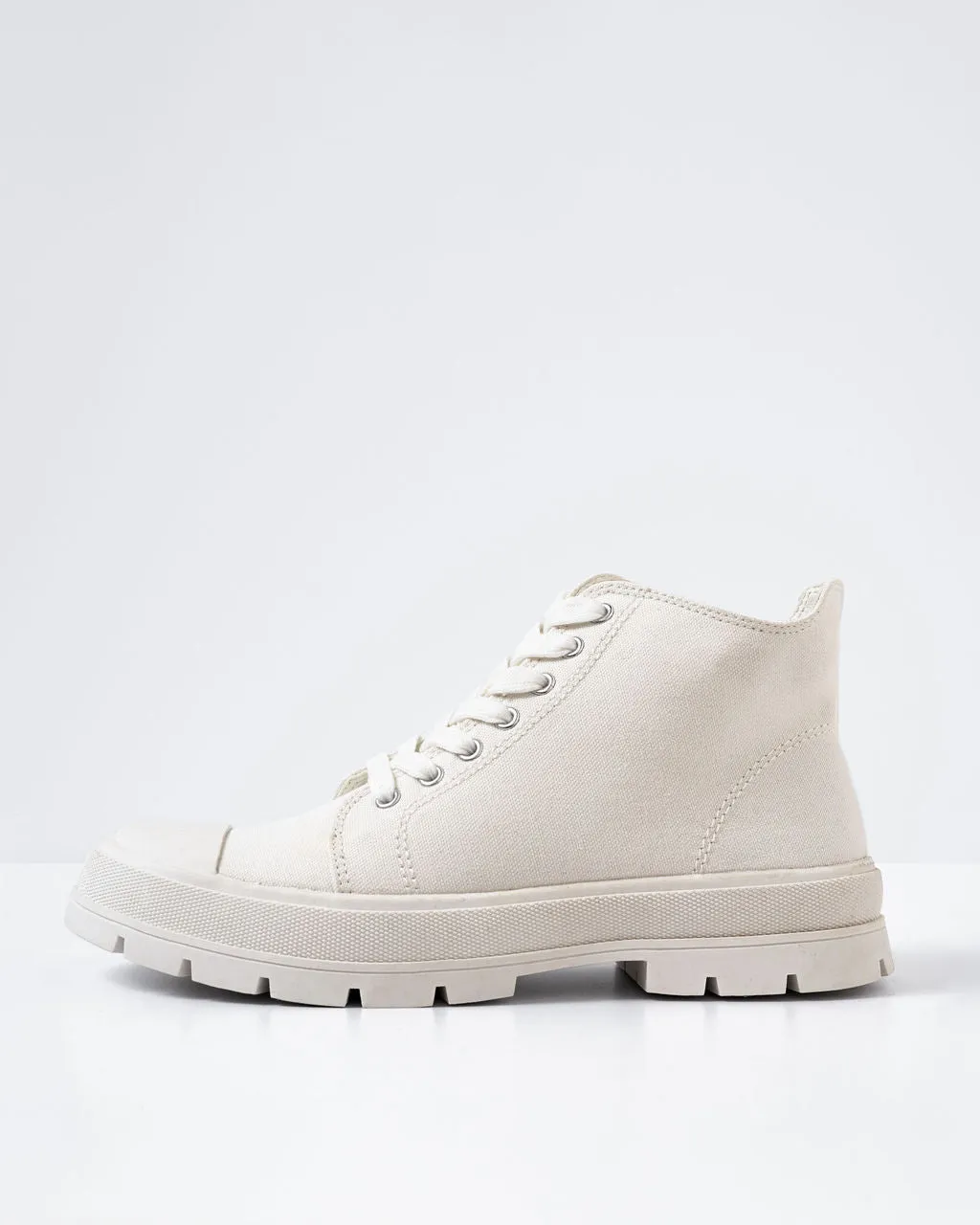 Super Star Platform High Top Sneakers