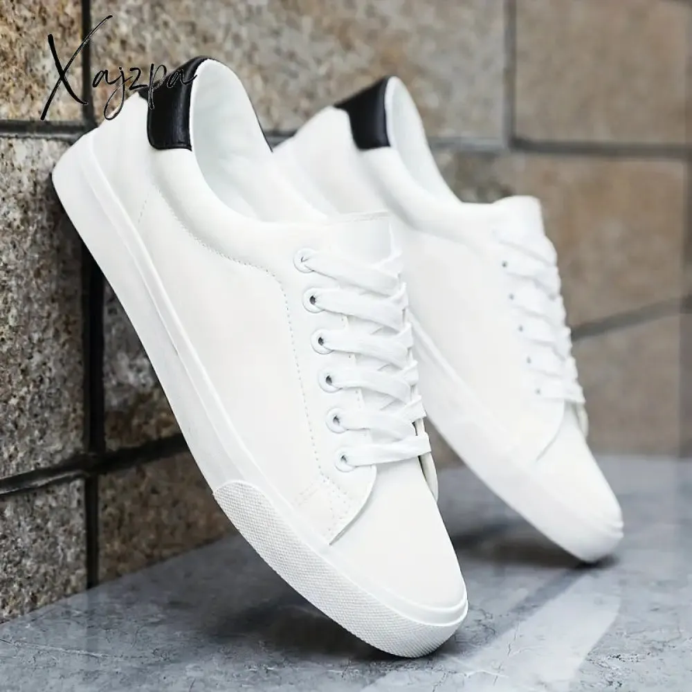 Ultra-Comfortable Classic Mens Sneakers - Secure Lace-Up, Sporty yet Refined Style - Fashion-Forward Casual Wear, Perfectly Versatile - Dashing Black & White Options, Ready to Ship