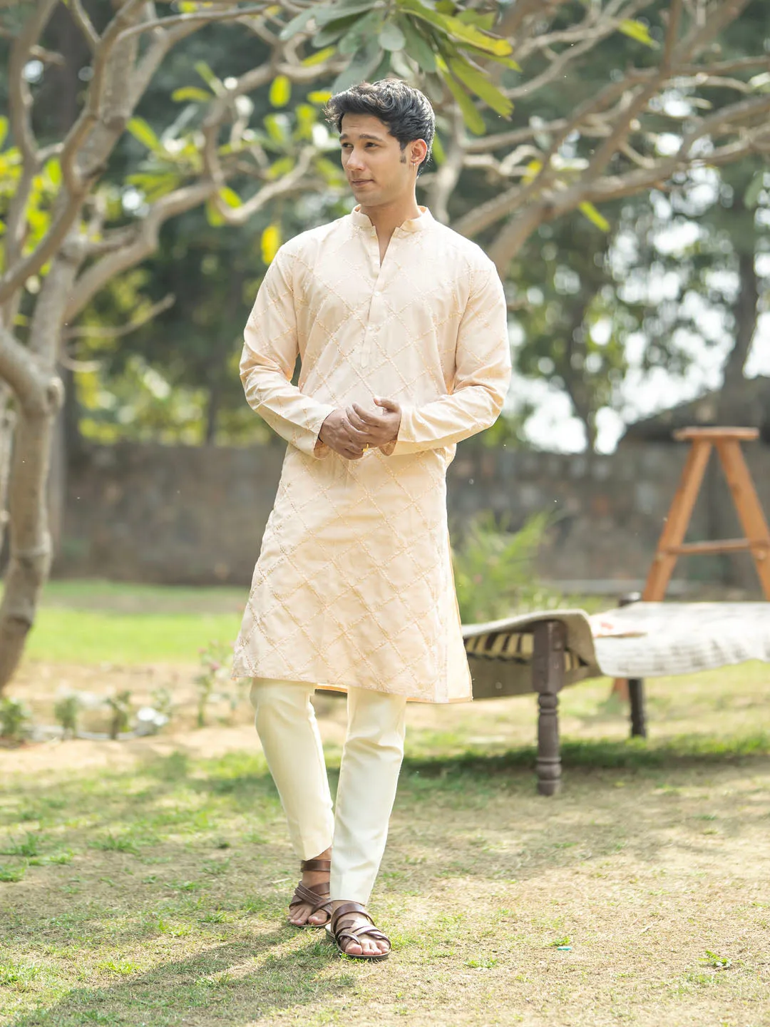 VASTRAMAY Men's Peach Viscose Kurta