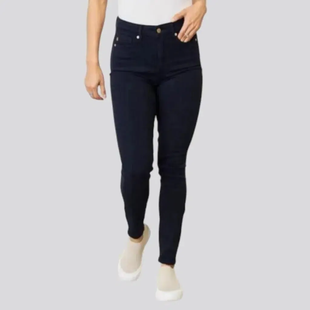 Women's slightly-stretchy jeans