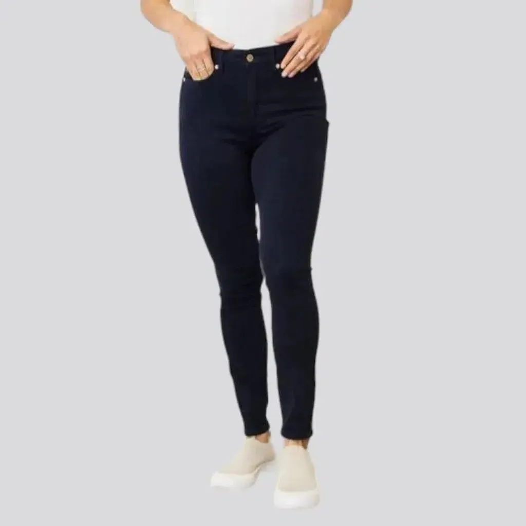 Women's slightly-stretchy jeans